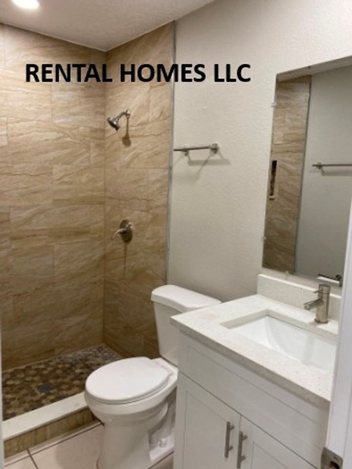 1355 Sophie Blvd - Photo 7 of 12