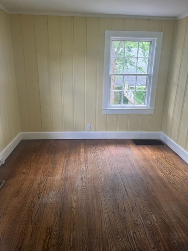 1504 Berry Street - Photo 5 of 20