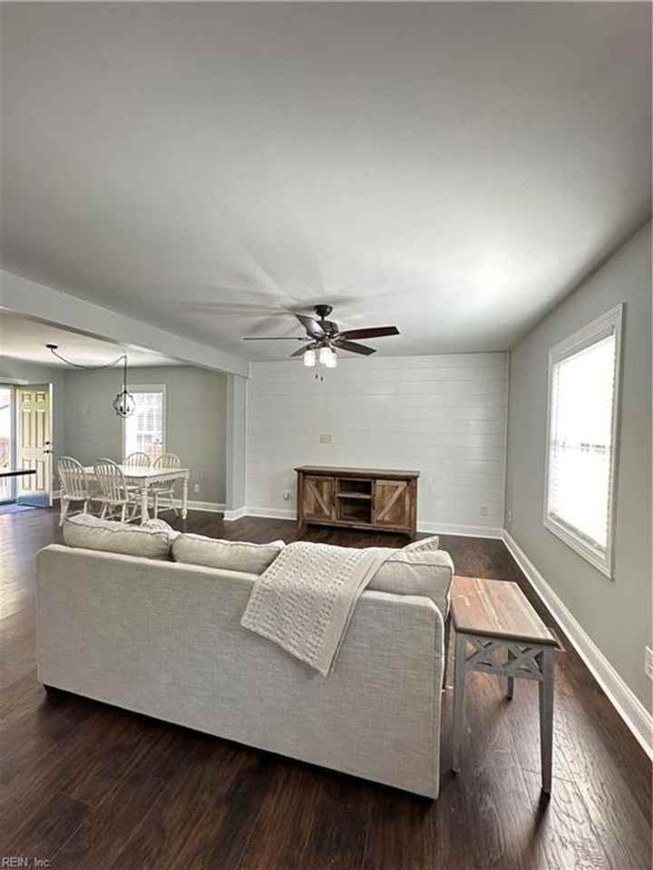 34067 King William Rd - Photo 2 of 27