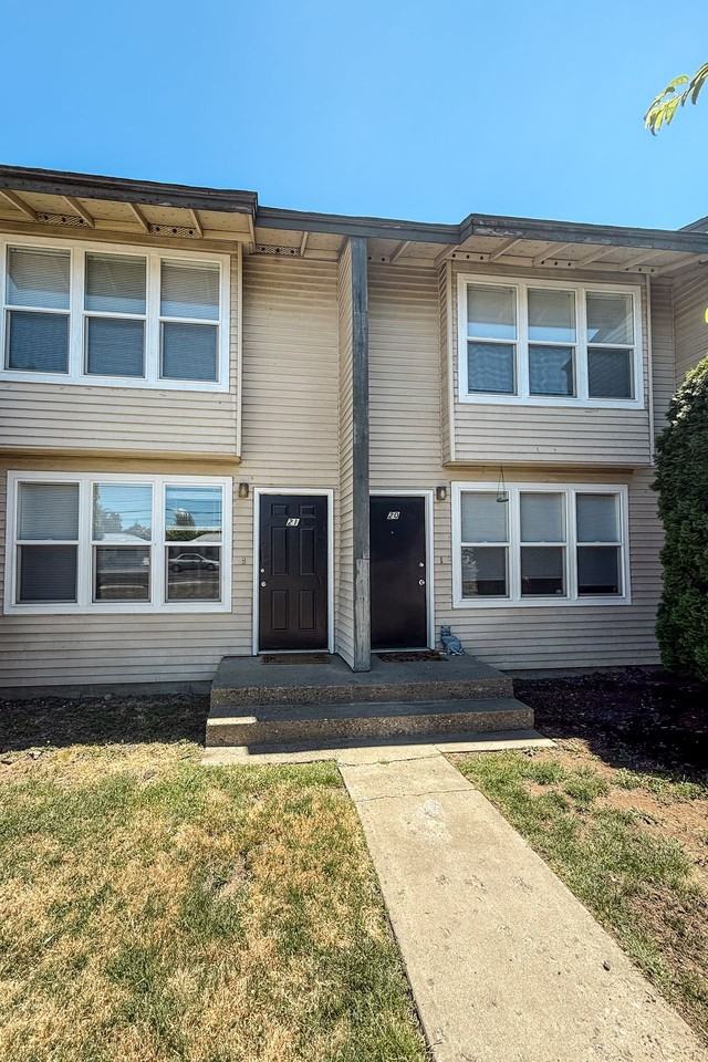 Tahoma Park Apartments - Photo 3 of 15