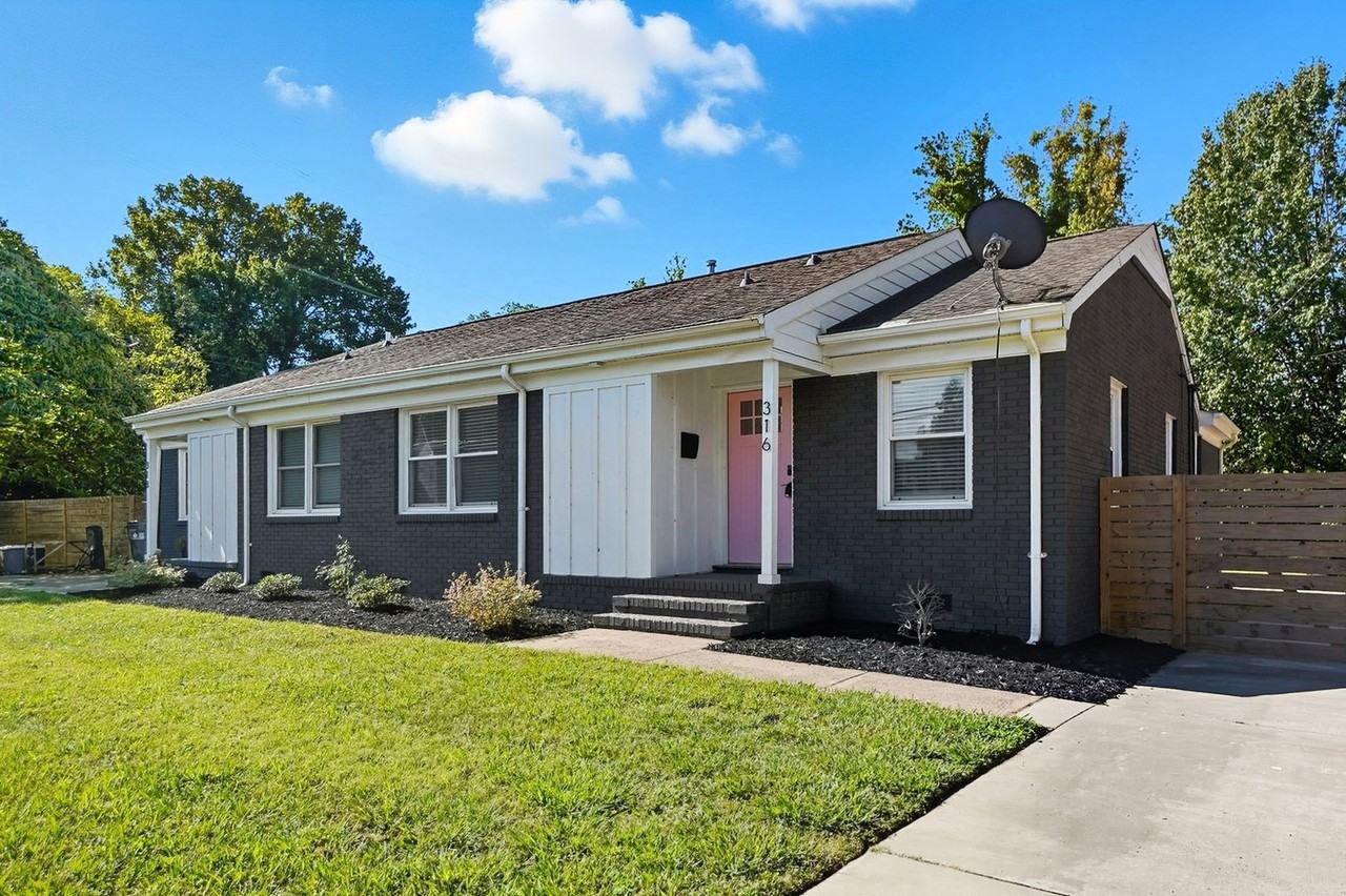 316 Hollis Rd - Photo 4 of 37