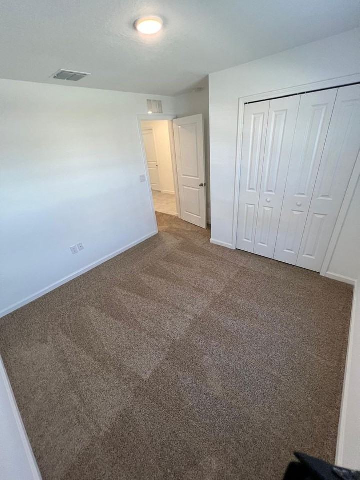 3707 Eisel Way - Photo 7 of 18