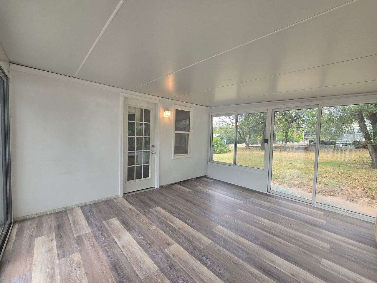 920 W Farrall - Photo 7 of 27