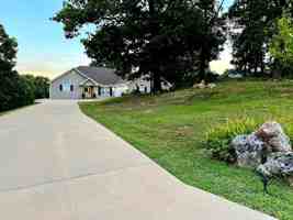 featured image of 20361 Heritage Rd