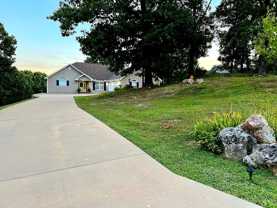 20361 Heritage Rd - Photo 1 of 1