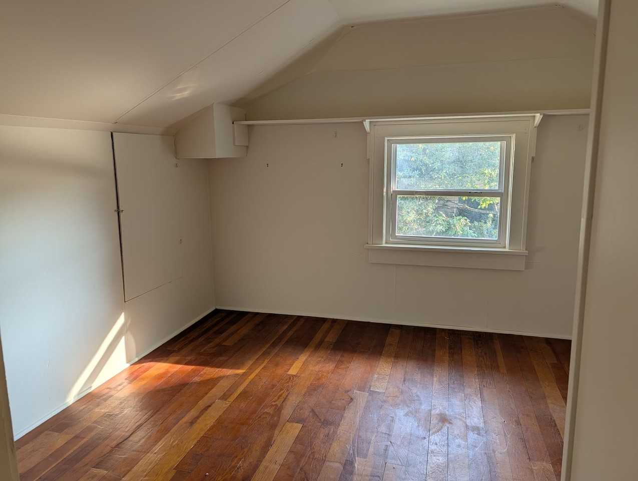 1637 Cleveland Ave - Photo 3 of 15