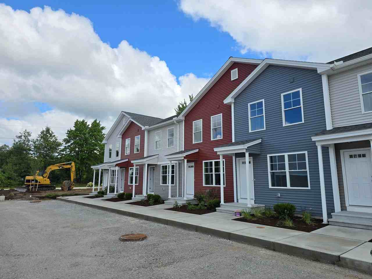 Megway Ct. (2-5) - Photo 2 of 50