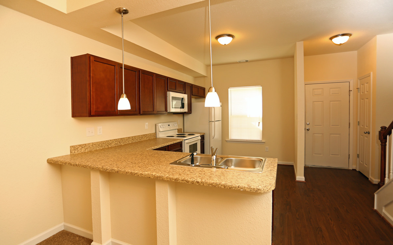 110 Maddie Rd - Photo 2 of 6