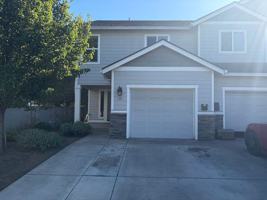 featured image of 131 Ackerman St W