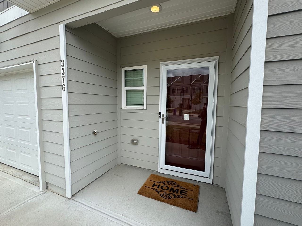 3376 Highbury Way - Photo 2 of 28