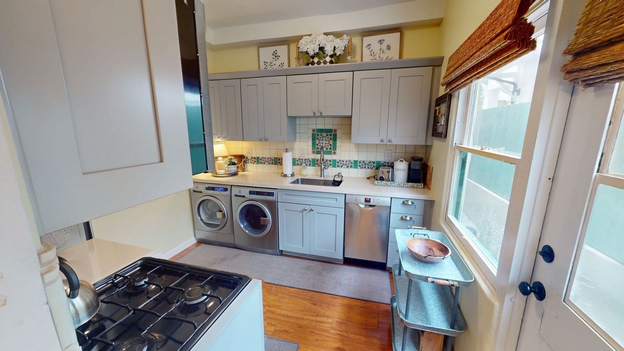 751 G Avenue - Photo 6 of 18