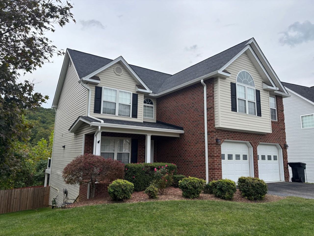 4465 Olyvia Pl - Photo 2 of 50