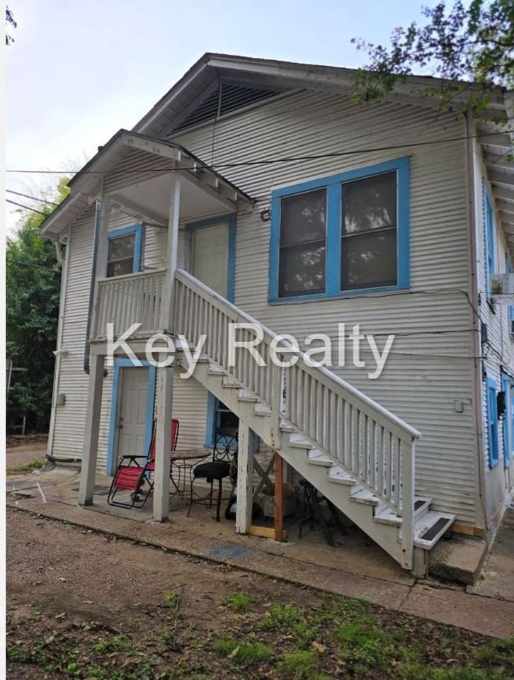 2307 2307 1/2 A Elliott - Photo 2 of 8