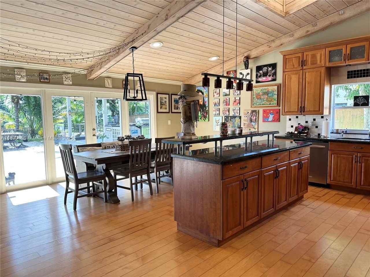 960 Bayberry Point Dr - Photo 7 of 30