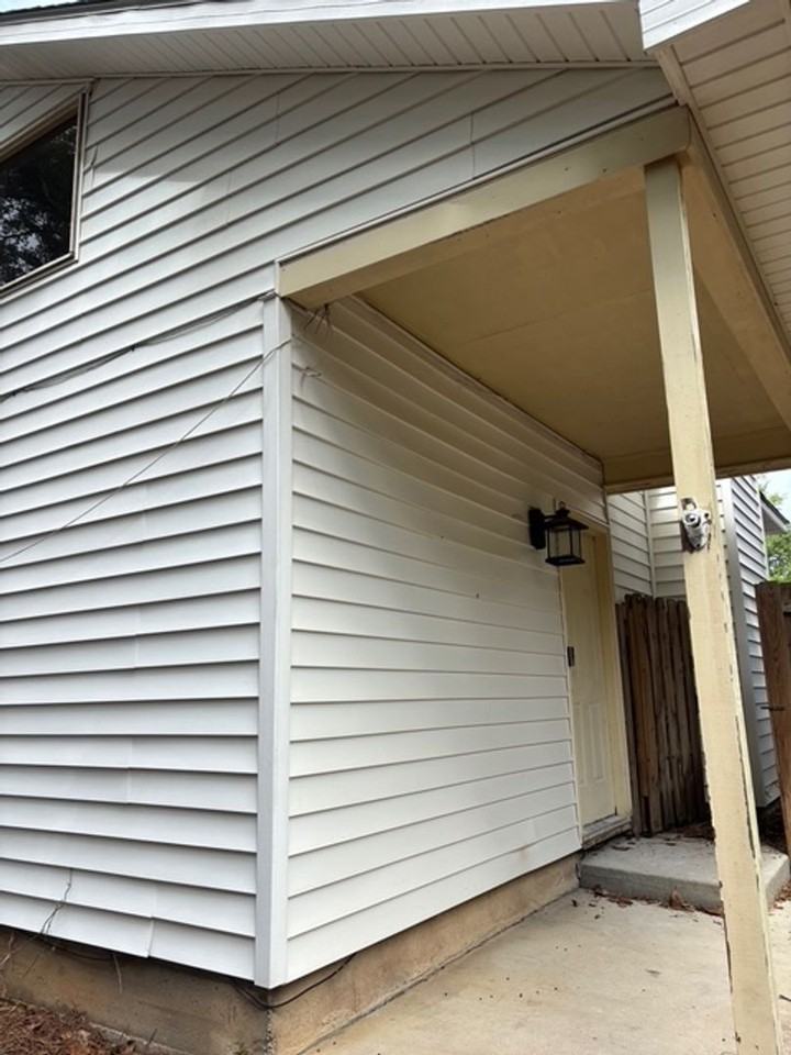 5922 Windham Court - Photo 3 of 20