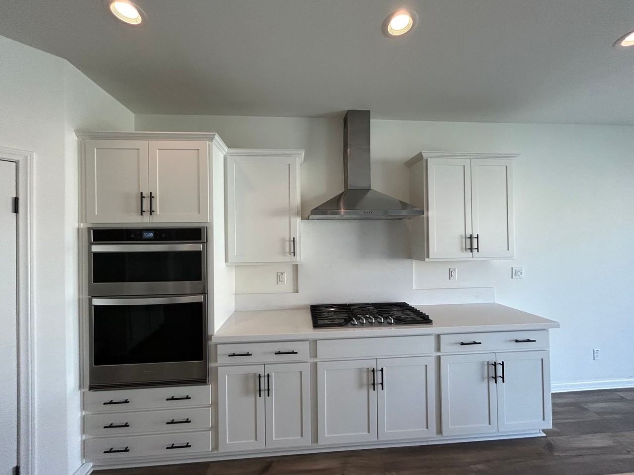 29509 Whitewood St - Photo 3 of 17