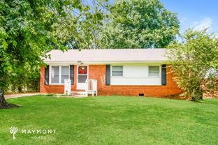 2855 Greenside Dr Nw - Photo 1 of 1