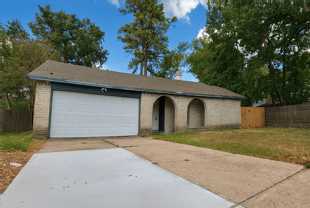 7015 Maple Fox Dr #NA - Photo 1 of 1