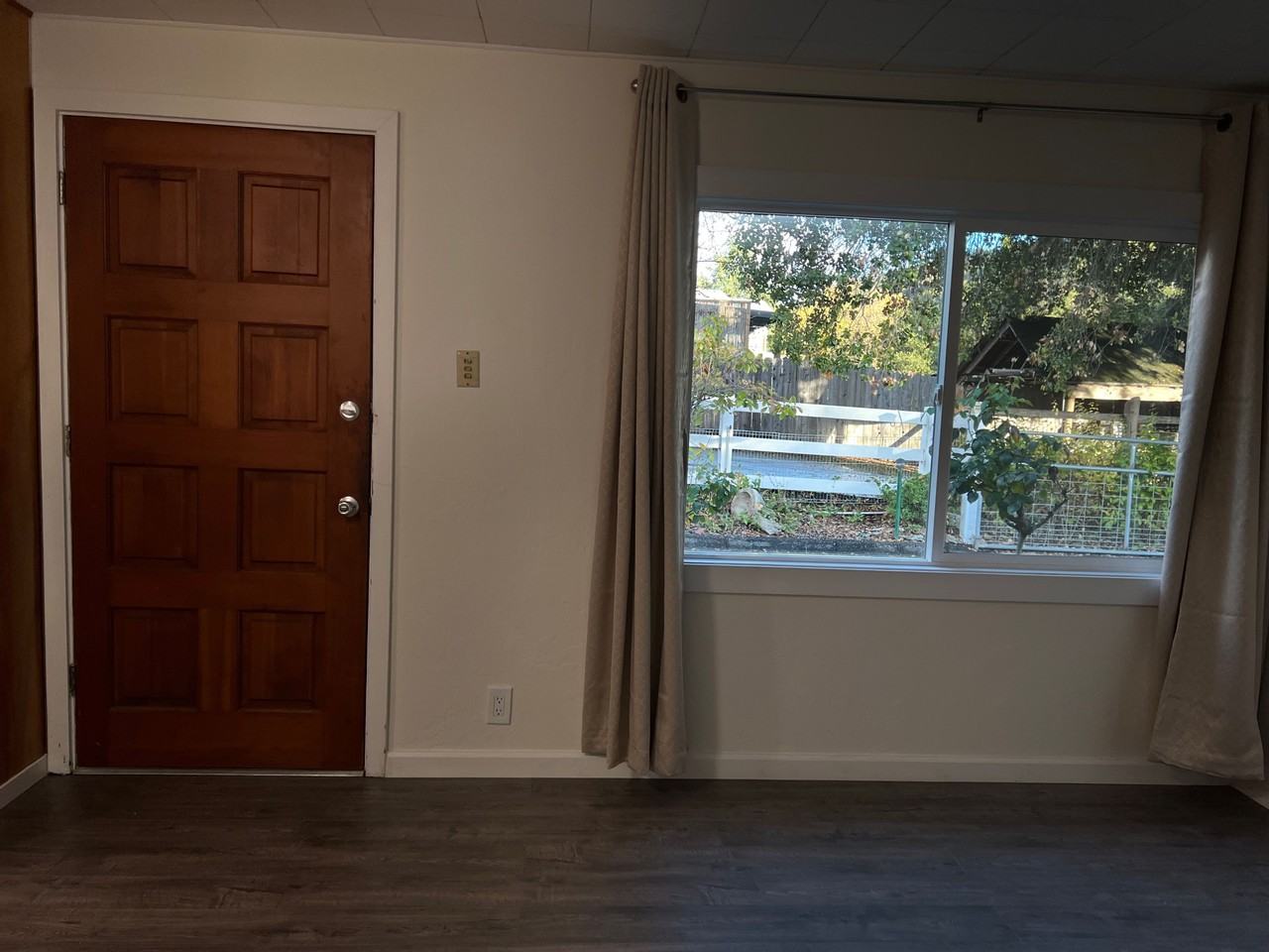 863 Atherton Avenue #NA - Photo 4 of 13