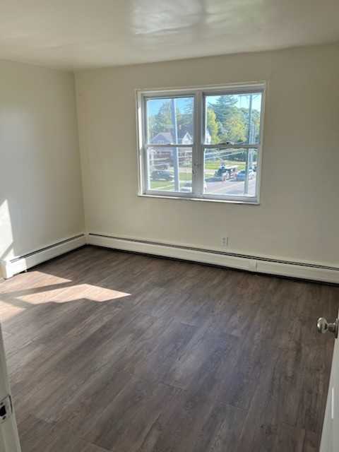2934 Grasselli Avenue #10 - Photo 5 of 6