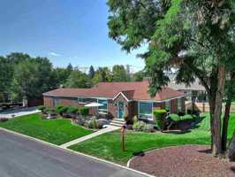 featured image of 2921 N Belt St #NA