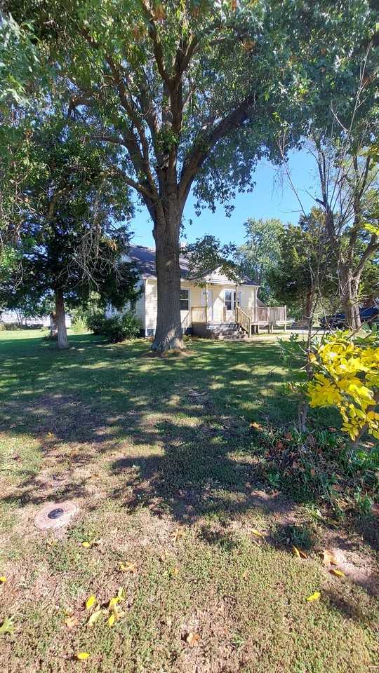 18981 Highway 22 #NA - Photo 3 of 11