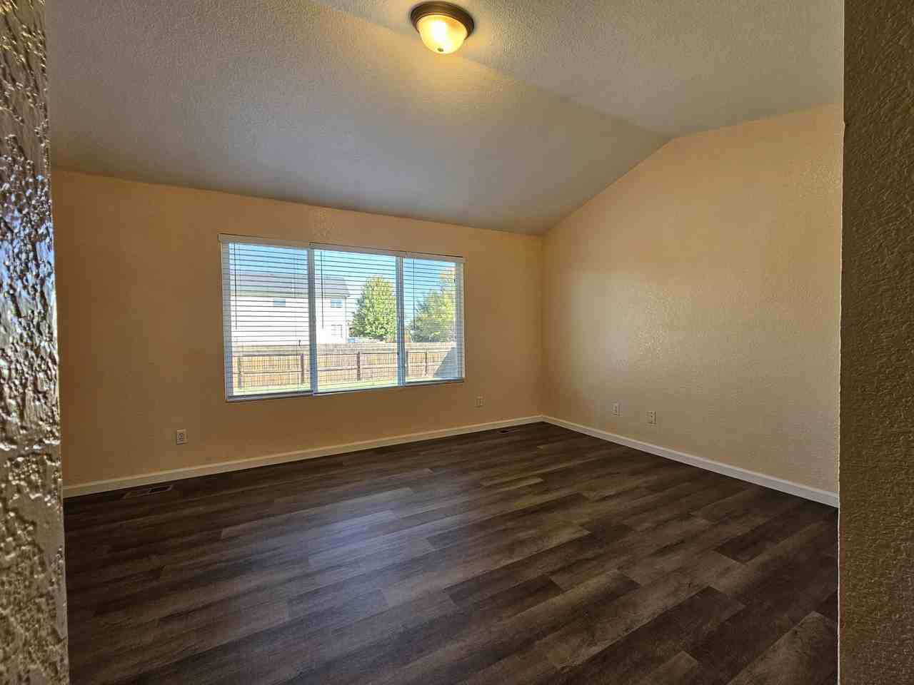 5723 Prairie Cir #NA - Photo 6 of 17