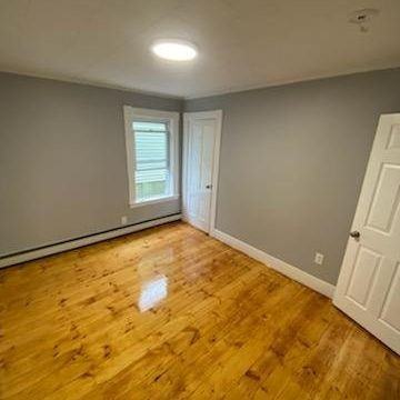 35 Westminster St #1 - Photo 3 of 19