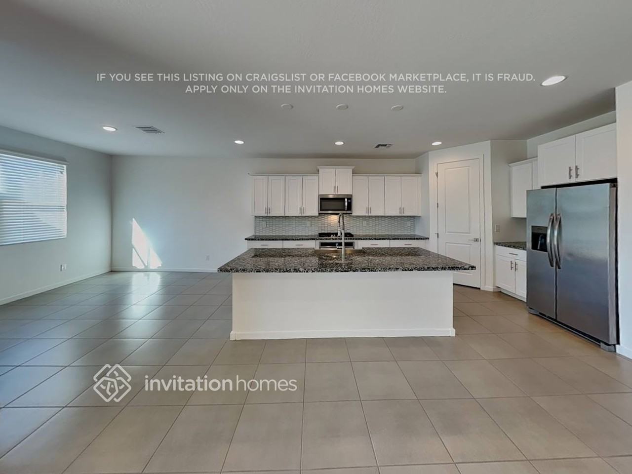 4269 W Suncup Dr - Photo 4 of 19