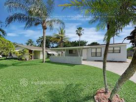 2301 N 62nd Ave - Photo 1 of 1