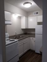 featured image of 462 Utopia Ln
