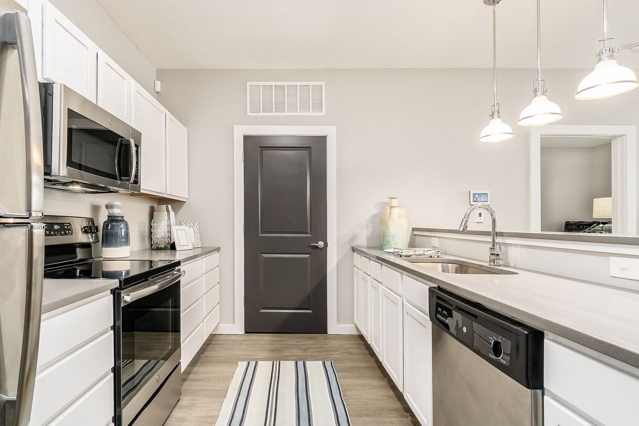 Powell Crossing - Photo 4 of 21