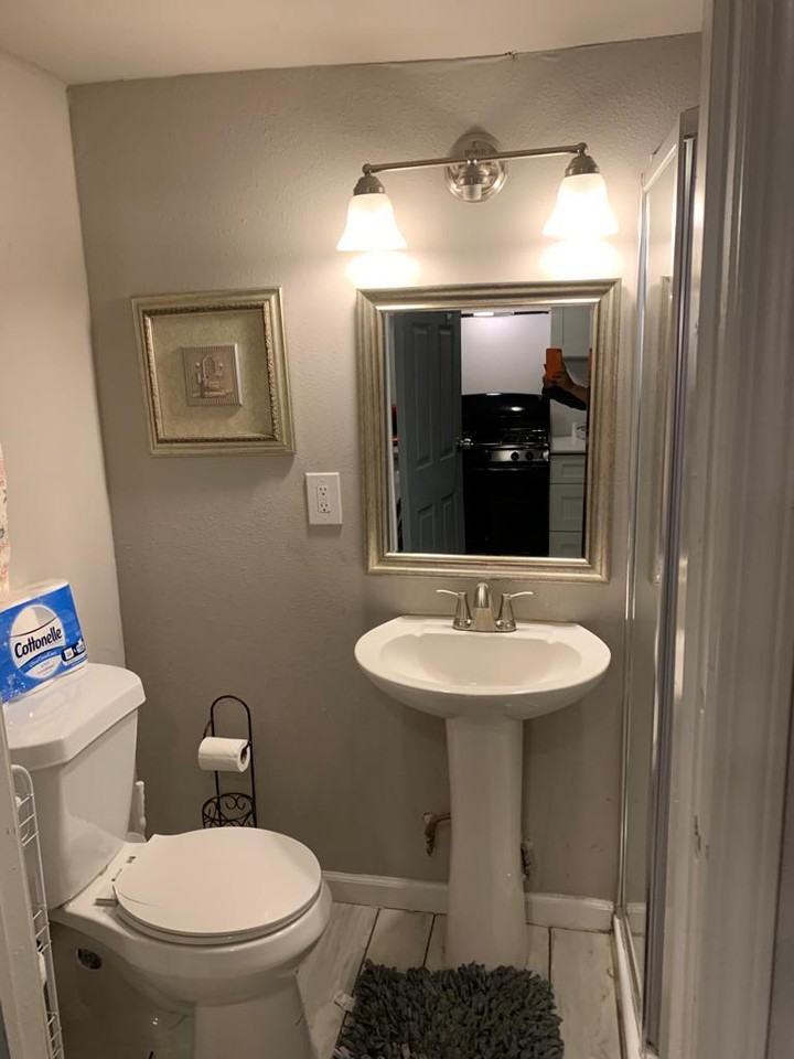 201 W Cowden Ave - Photo 2 of 26