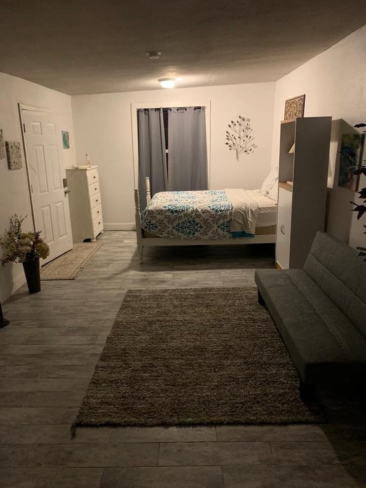 201 W Cowden Ave - Photo 7 of 26