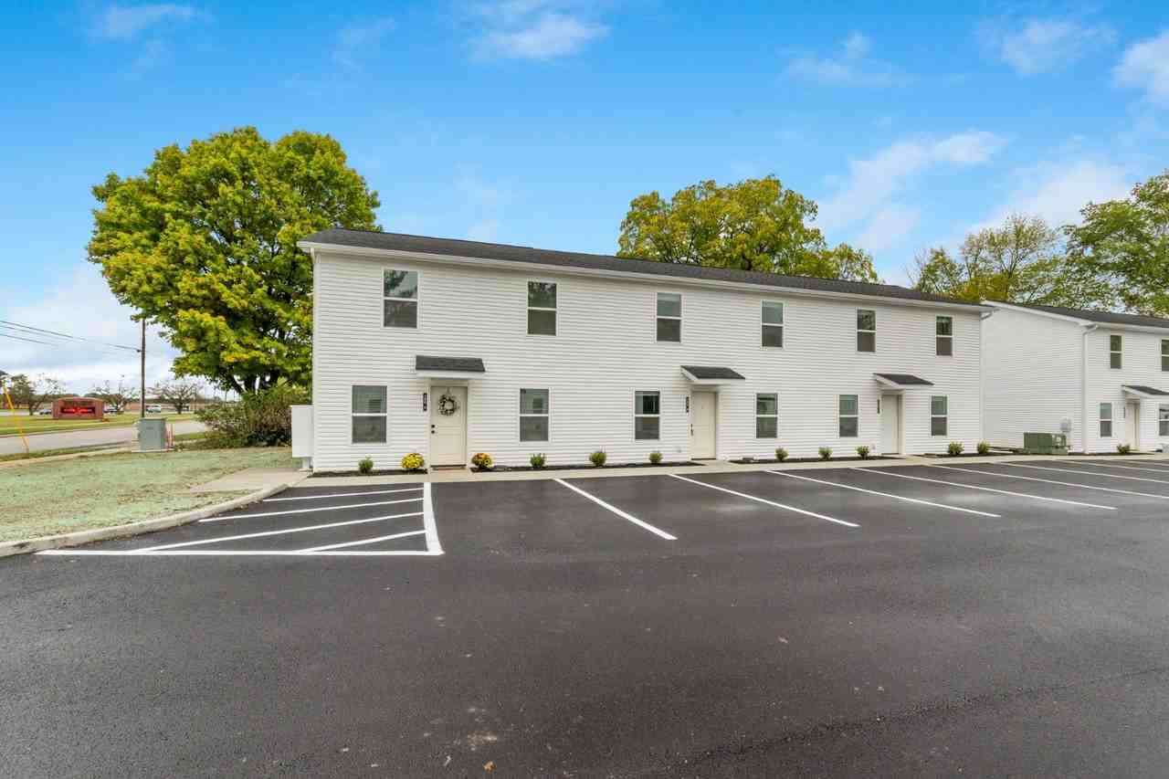 382D N Franklin St - Photo 2 of 20