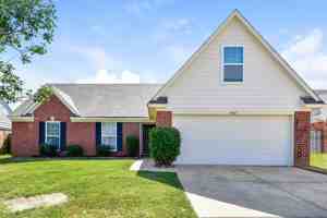 featured image of 6667 Kentbrook Dr