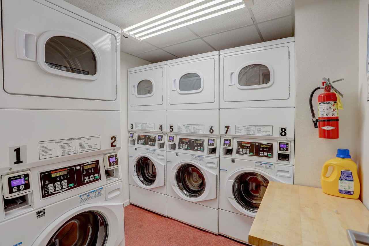 Centerview - Photo 7 of 50