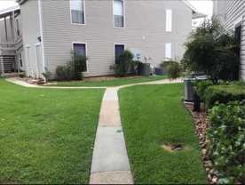 176 April Point Dr N - Photo 1 of 1