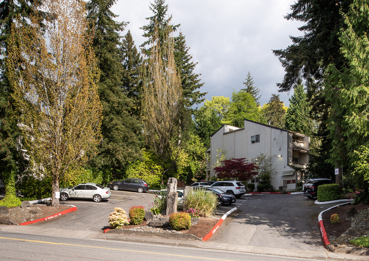 Creekside Place Apartments - Photo 2 of 2