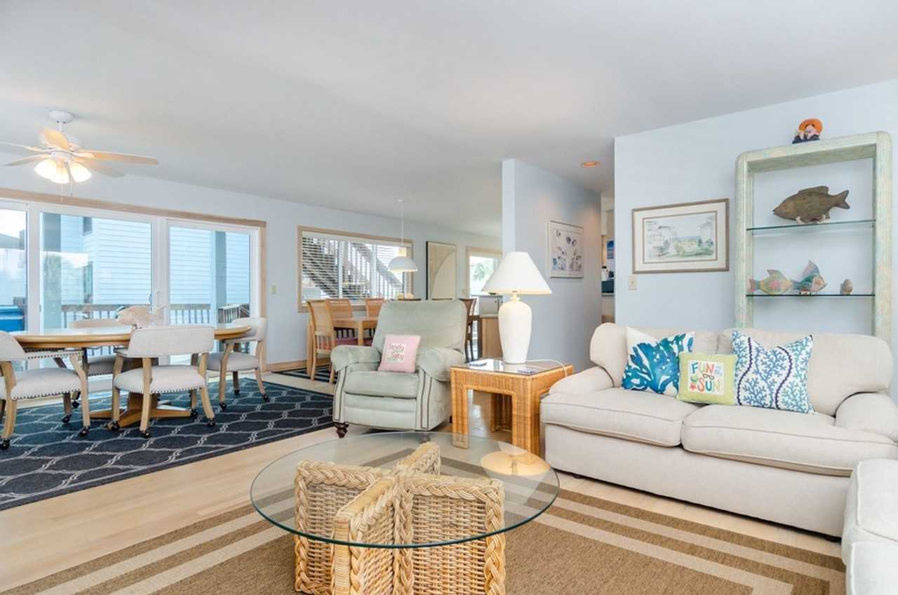 9 Sea Oats Condos - Photo 6 of 49