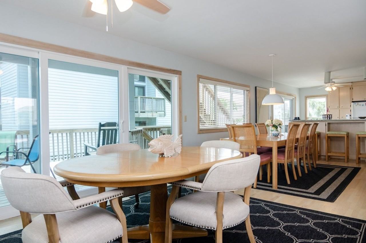 9 Sea Oats Condos - Photo 7 of 49