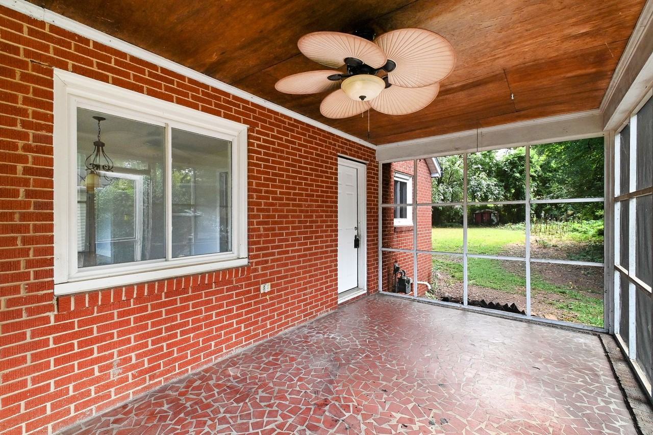 1642 Medford Dr, Charlotte, NC 28205 bedroom House Rental Zumper