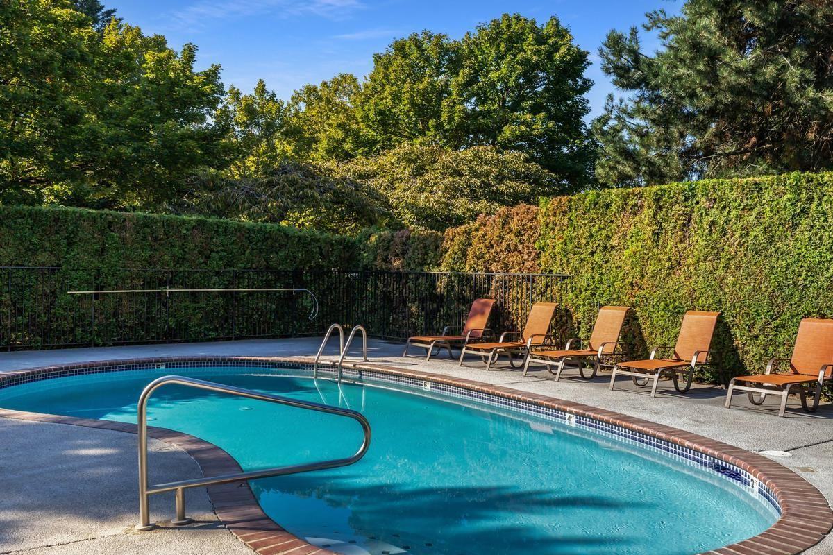 16506 Se 29th St - Photo 5 of 23