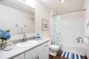 16506 Se 29th St - Photo 1 of 1