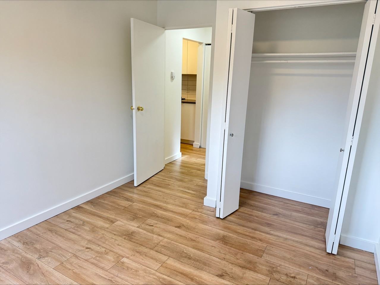 1595 D11 1595 Boundary Crescent #D11 - Photo 6 of 30