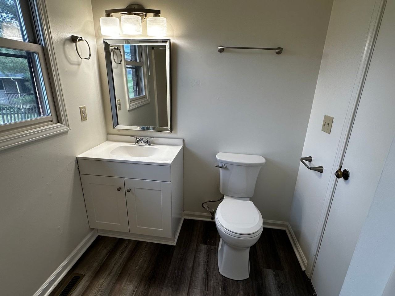 1495 Sandy Cir - Photo 6 of 12