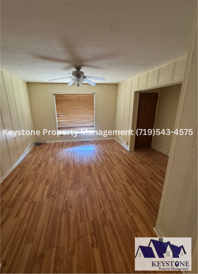 411 West 12th Street - Photo 2 of 12