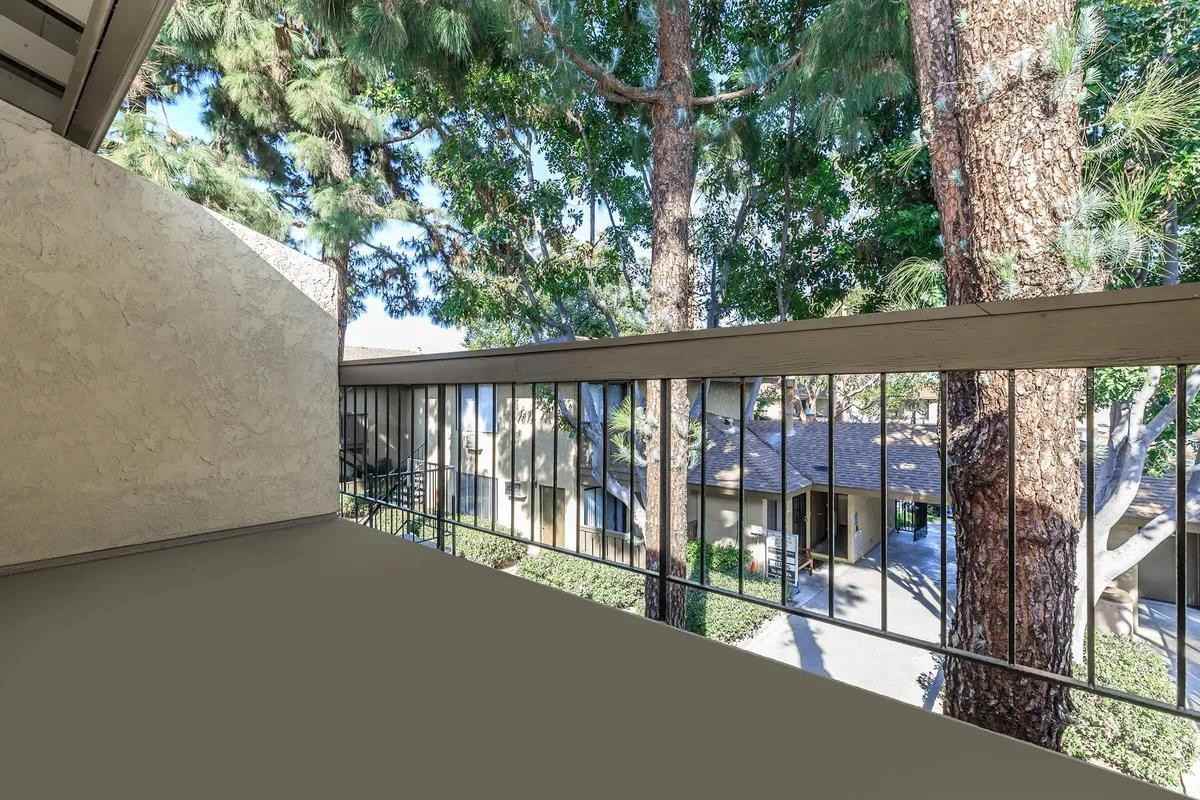 1640 W Ball Rd - Photo 4 of 26