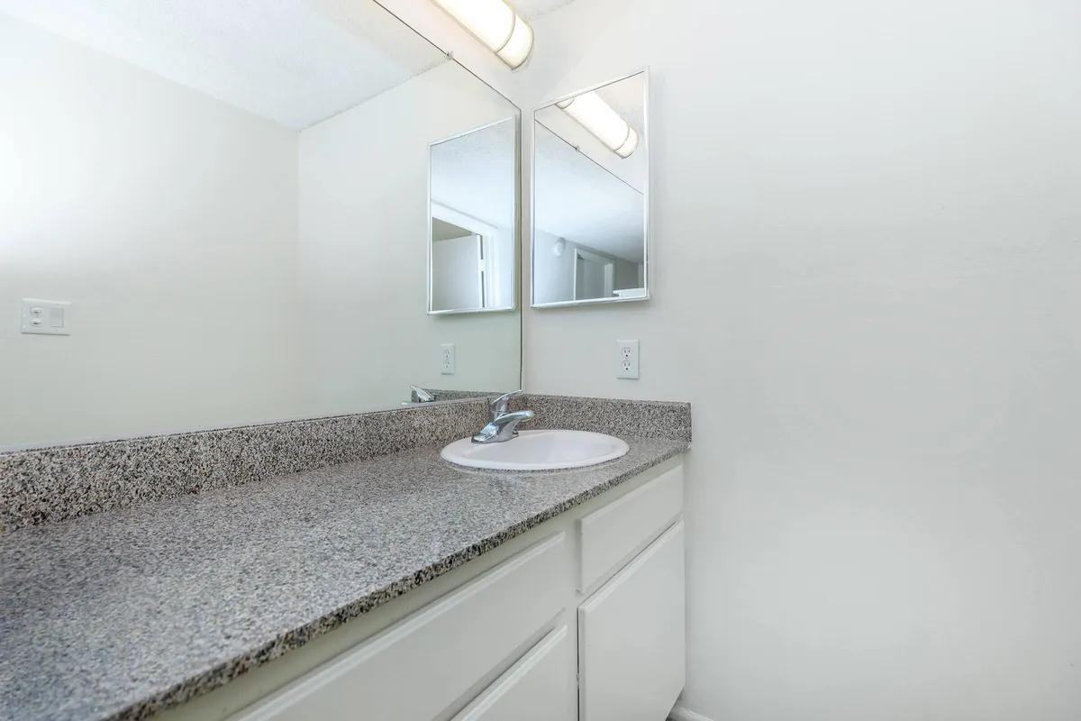 1640 W Ball Rd - Photo 5 of 26