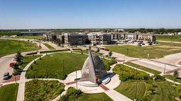 featured image of 2004 University Drive